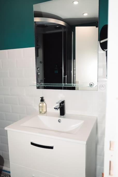 Appartement Duplex Au Coeur De Reims Ngoại thất bức ảnh